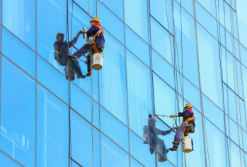 为什么高层建筑需要定期外墙清洁? 为什么高层建筑需要定期外墙清洁?